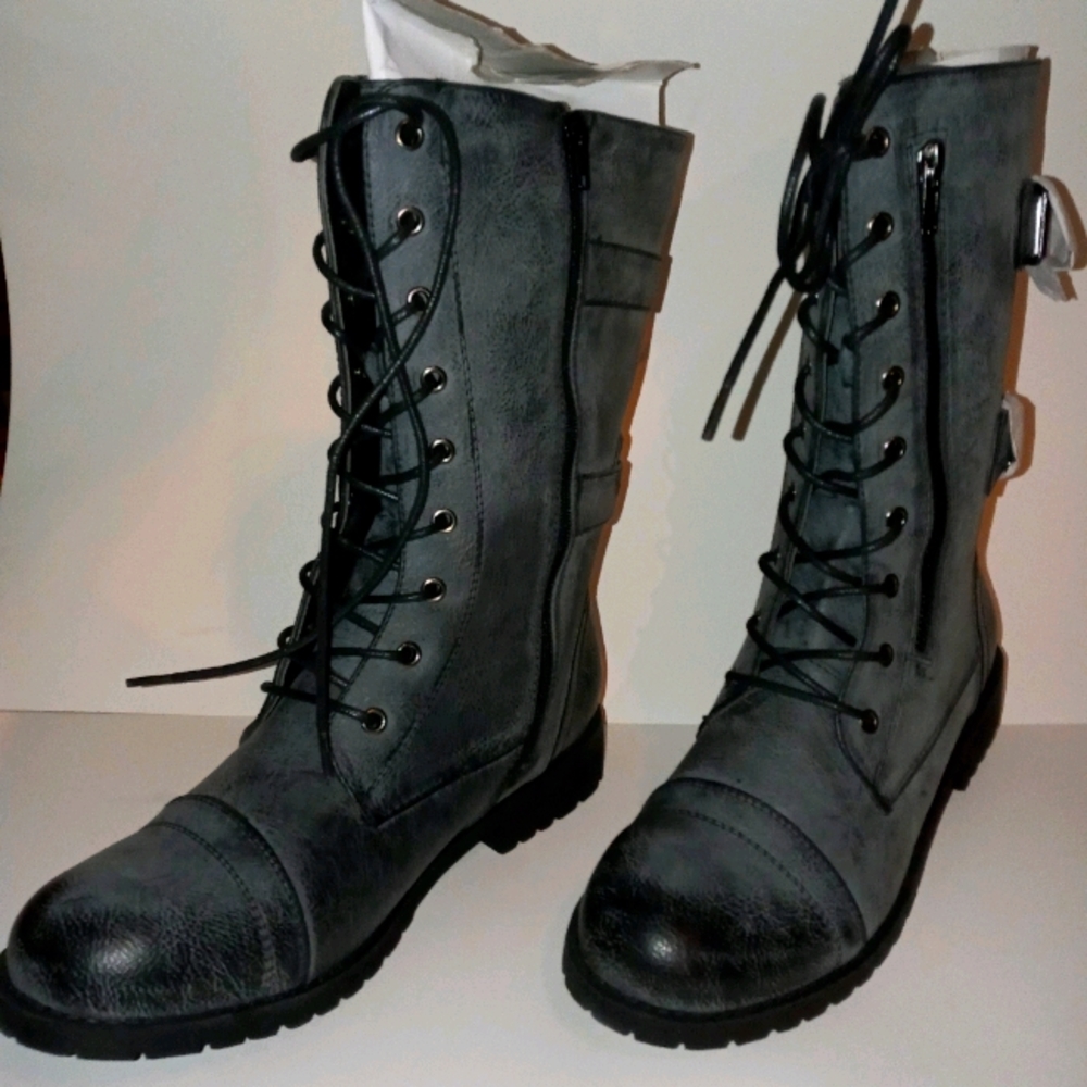 Woman's combat boots